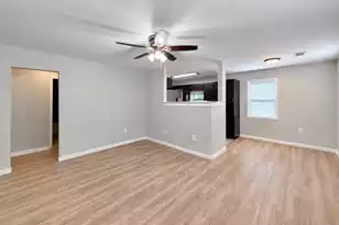 306 Orangeburg Rd, Summerville, SC 29483 - Photo 5