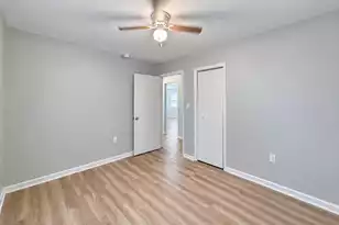 306 Orangeburg Rd, Summerville, SC 29483 - Photo 9