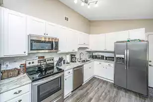 123 Manchester Rd, Summerville, SC 29486 - Photo 11