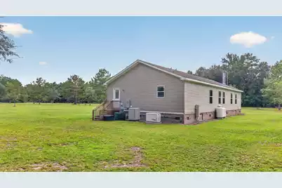 1331 Brewington Road N, Manning, SC 29102 - Photo 7