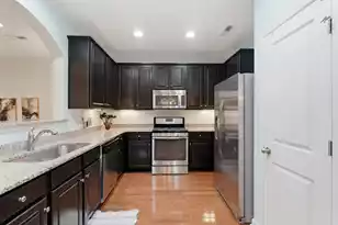 1173 Euclid Dr, Charleston, SC 29492 - Photo 9