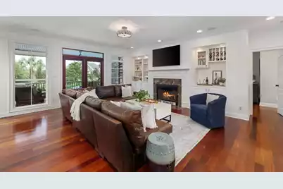 1339 Brickmill W, Mount Pleasant, SC 29466 - Photo 11