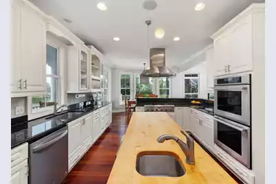 1339 Brickmill W, Mount Pleasant, SC 29466 - Photo 17