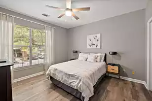 1600 Long Grove Dr, Mount Pleasant, SC 29464 - Photo 9