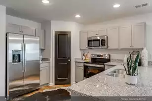 258 Central Crk Dr, Goose Creek, SC 29445 - Photo 5