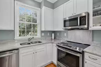 1560 Sea Palms Crescent, Mount Pleasant, SC 29464 - Photo 15