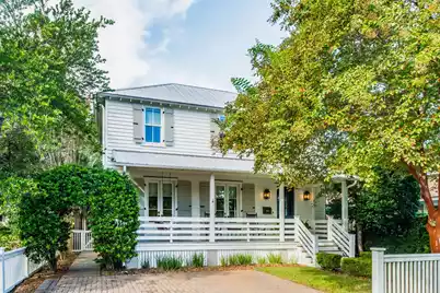 913 Pitt Street, Mount Pleasant, SC 29464 - Photo 5