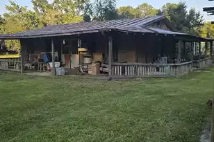 608 Richardson Ave E, Summerville, SC 29485 - Photo 5