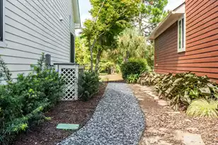 136 Etiwan Park St, Charleston, SC 29492 - Photo 47