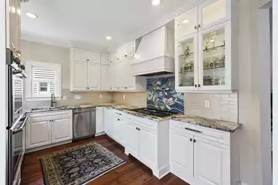 38 Harleston Place, Charleston, SC 29401 - Photo 11