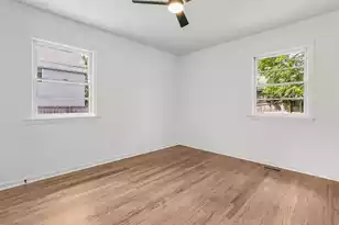 1602 Rifle Range Rd, Mount Pleasant, SC 29464 - Photo 27