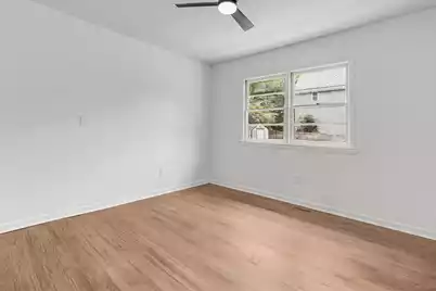 1602 Rifle Range Road, Mount Pleasant, SC 29464 - Photo 13