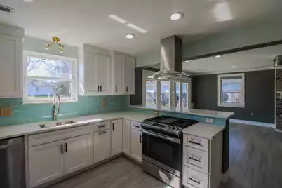 823 Jordan Street, Charleston, SC 29412 - Photo 11