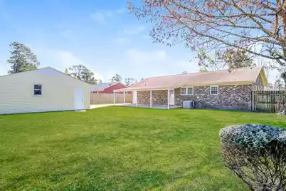 202 Gippy Drive, Summerville, SC 29486 - Photo 15
