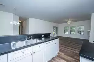 403 Elgin Ct S, Charleston, SC 29414 - Photo 15