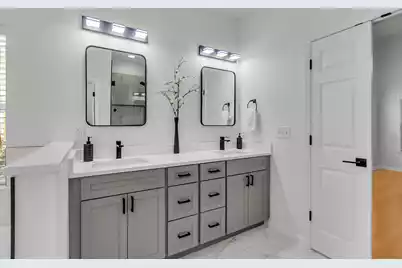 2081 Bancroft Lane, Mount Pleasant, SC 29466 - Photo 13
