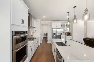 523 Spring Hollow Dr, Charleston, SC 29492 - Photo 11
