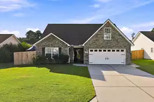 307 Springdale Ct, Summerville, SC 29486 - Photo 1
