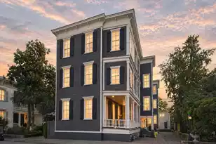 20 Limehouse St, Charleston, SC 29401 - Photo 1