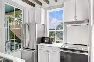 20 Limehouse St, Charleston, SC 29401 - Photo 9