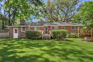 1496 Seminole St, Mount Pleasant, SC 29464 - Photo 33