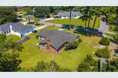 1259 Robin Road, Mount Pleasant, SC 29464 - Photo 35