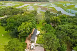 8775 Peters Point Rd, Edisto Island, SC 29438 - Photo 37