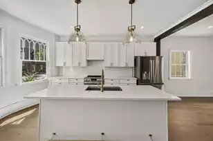563 Rutledge Ave, Charleston, SC 29403 - Photo 11