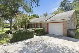 304 Longleaf Rd, Summerville, SC 29486 - Photo 31