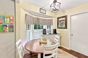 304 Longleaf Rd, Summerville, SC 29486 - Photo 13