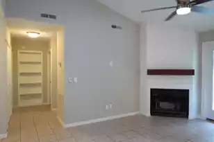 1124 Honeysuckle Ct, Mount Pleasant, SC 29464 - Photo 3