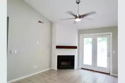 1124 Honeysuckle Court, Mount Pleasant, SC 29464 - Photo 9
