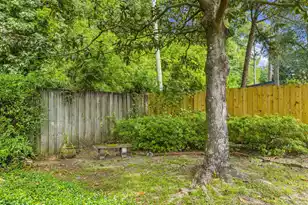 1124 Honeysuckle Ct, Mount Pleasant, SC 29464 - Photo 41