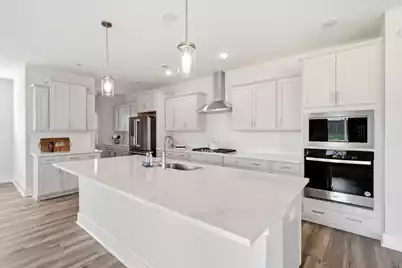 514 Enclave Lane, Summerville, SC 29486 - Photo 3