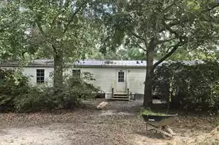 116 Huger St, Eutawville, SC 29048 - Photo 1