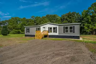 118 Rooster Ln, Saint Stephen, SC 29479 - Photo 1