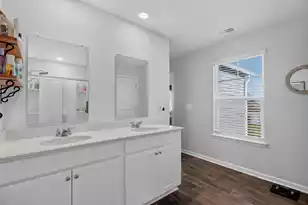 384 Bering Ln, Summerville, SC 29486 - Photo 25