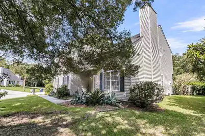 339 Mount Royall Drive, Mount Pleasant, SC 29464 - Photo 3