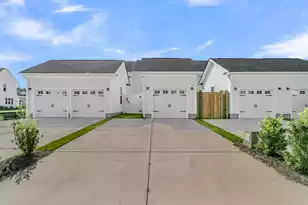 766 Blueway Ave, Summerville, SC 29486 - Photo 3