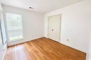 201 Regent St, Summerville, SC 29483 - Photo 17