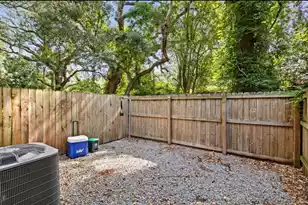 325 Tall Oak Ave, Charleston, SC 29407 - Photo 9
