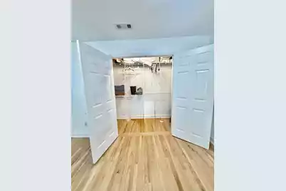93 Smith Street, Charleston, SC 29401 - Photo 19