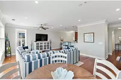 2100 Belle Isle Avenue #301, Mount Pleasant, SC 29464 - Photo 15