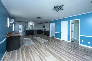 112 King St, Summerville, SC 29483 - Photo 9