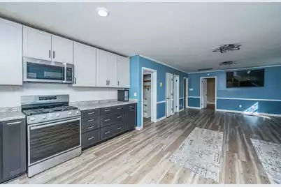 112 King Street, Summerville, SC 29483 - Photo 9