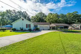 112 King St, Summerville, SC 29483 - Photo 1