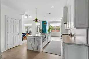 245 Seven Farms Dr, Charleston, SC 29492 - Photo 29