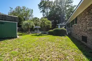 734 Waites Dr, Charleston, SC 29412 - Photo 35