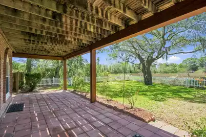 221 Marsh Oaks Drive, Charleston, SC 29407 - Photo 9