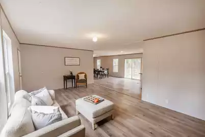 1006 Universal Circle, Saint Stephen, SC 29479 - Photo 5